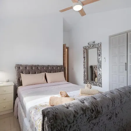 Casa Zara Willa